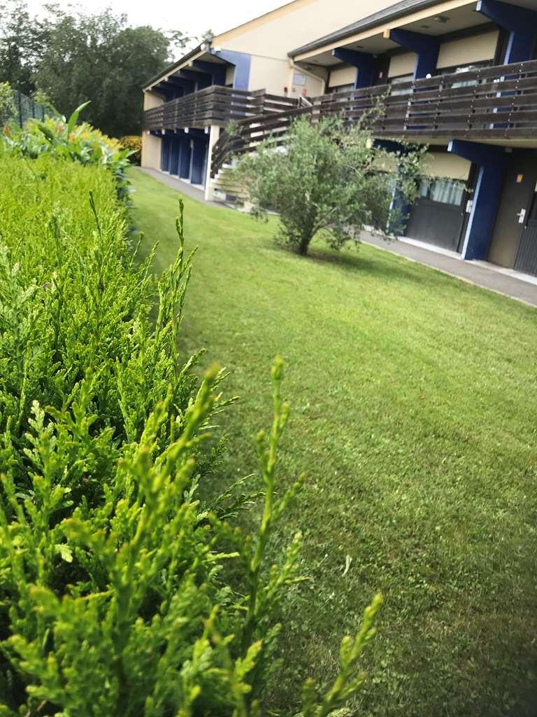 Kyriad Tarbes Odos Exteriér fotografie