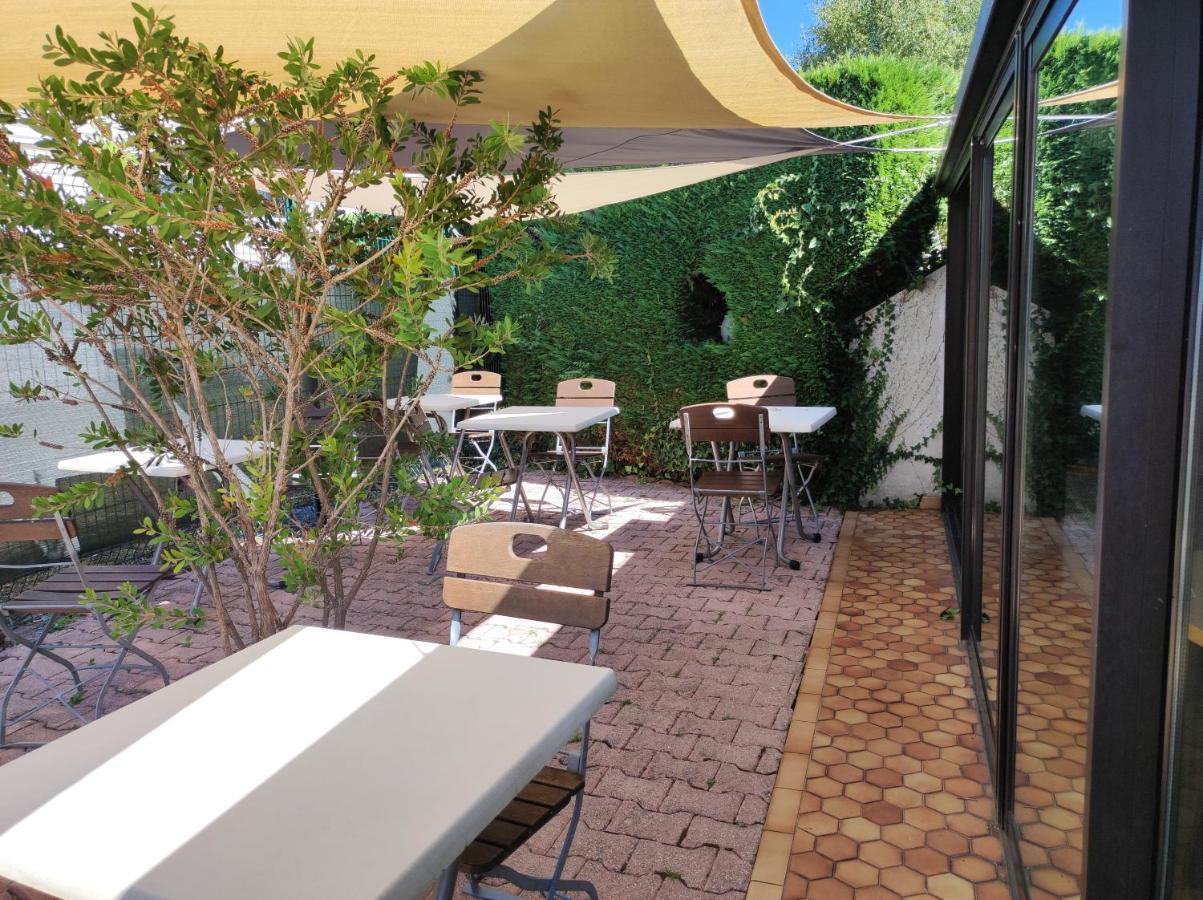 Kyriad Tarbes Odos Exteriér fotografie