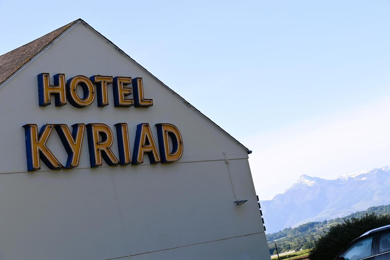 Kyriad Tarbes Odos Exteriér fotografie