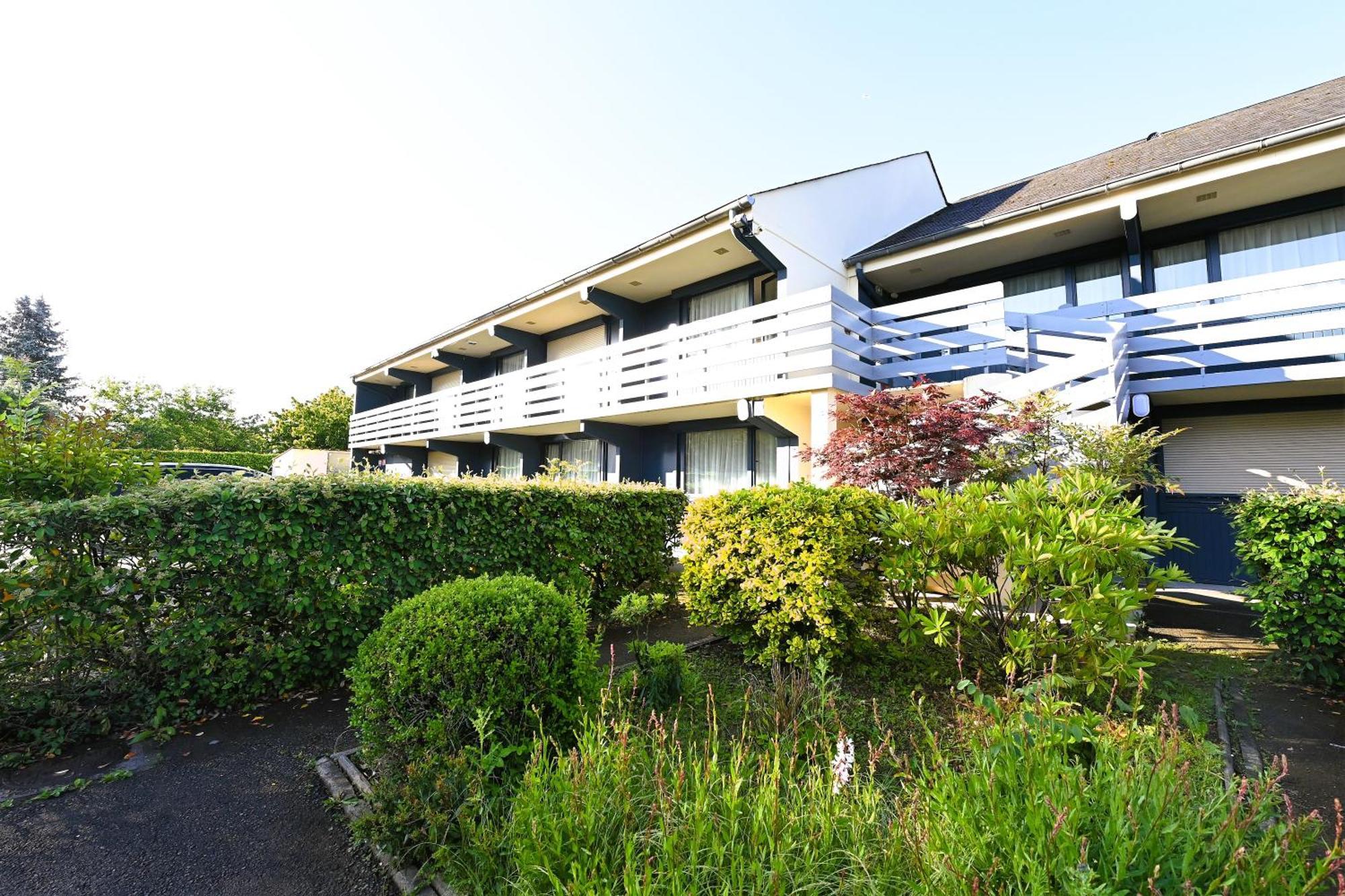 Kyriad Tarbes Odos Exteriér fotografie